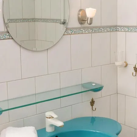 Apartment Schloesschen Im Weinberg Meersburg