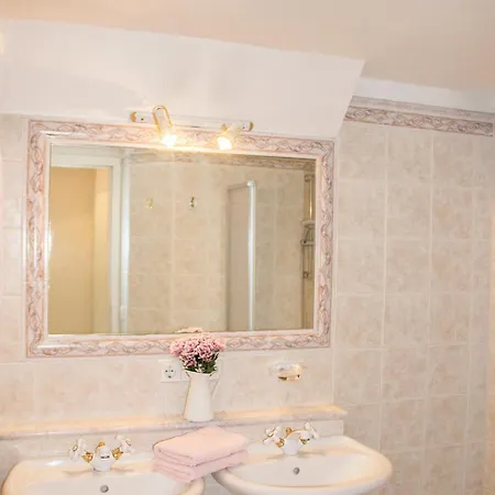 Apartment Schloesschen Im Weinberg