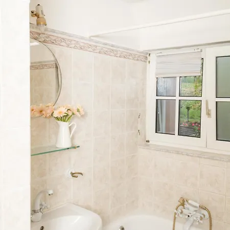 Schloesschen Im Weinberg דירה מיירסבורג