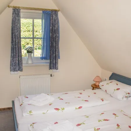 Schloesschen Im Weinberg *