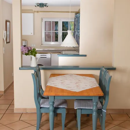 Schloesschen Im Weinberg * מיירסבורג