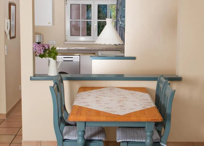 Schloesschen Im Weinberg * Meersburg